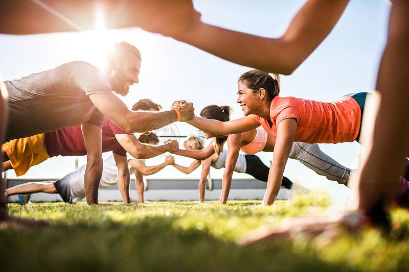 拓展培訓(xùn)三大意義(圖1) 拓展培訓(xùn)三大意義(圖1)