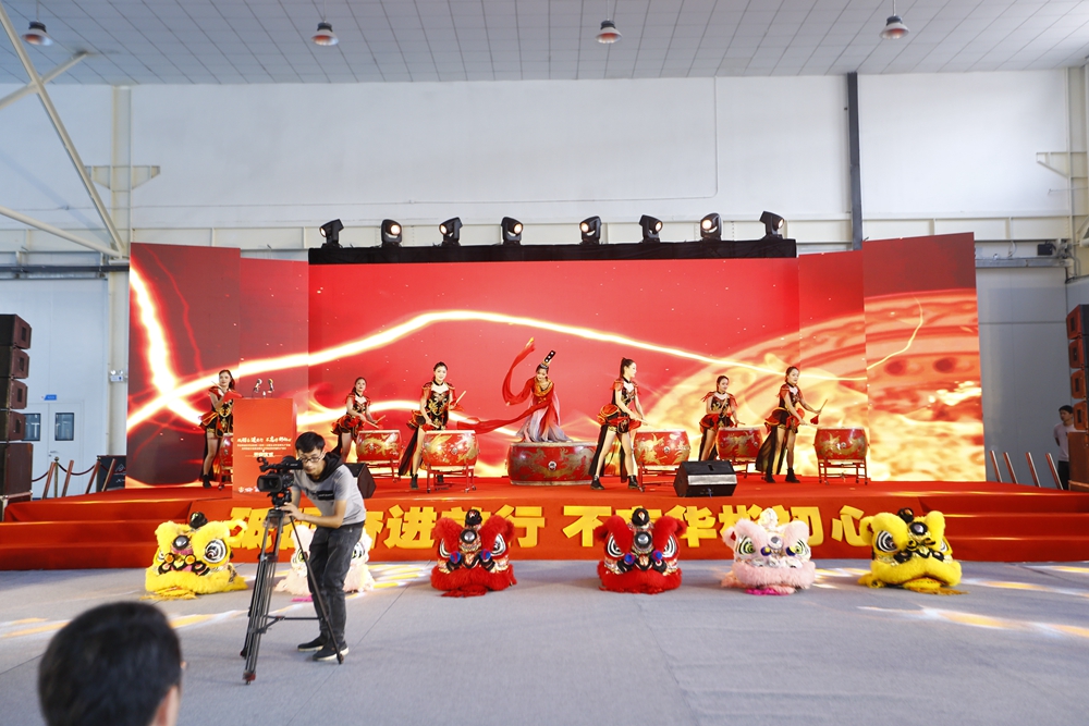 華彬集團(tuán)貴州生產(chǎn)基地+奧瑞金配套飲料罐生產(chǎn)項(xiàng)目開業(yè)慶典儀式(圖9)